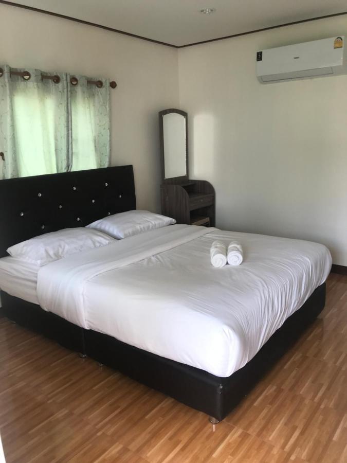 บ้านวิรา ห้องพัก Baan Wira Khon Kaen Buitenkant foto